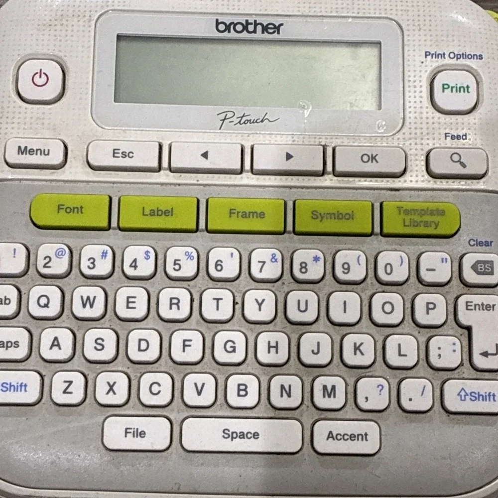 USED Brother P-Touch PT-D210 Handheld Label Maker